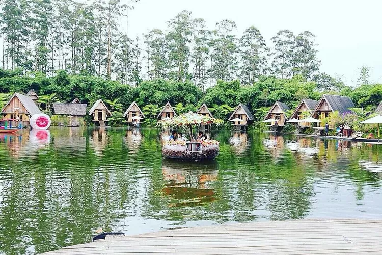 5 Tempat Wisata Populer di Bandung Ini Cocok Dikunjungi Bersama Keluarga saat Liburan Akhir Tahun – Jawa Pos – JawaPos